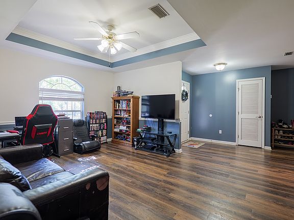 5th image of 4863 Timberwood Dr