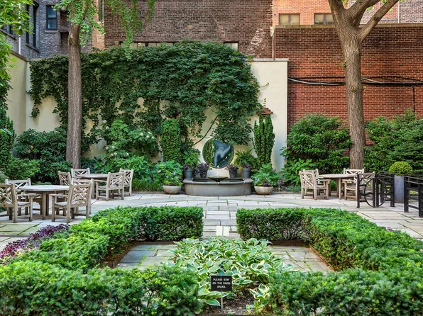 235 East 22nd Street image 9 of 14