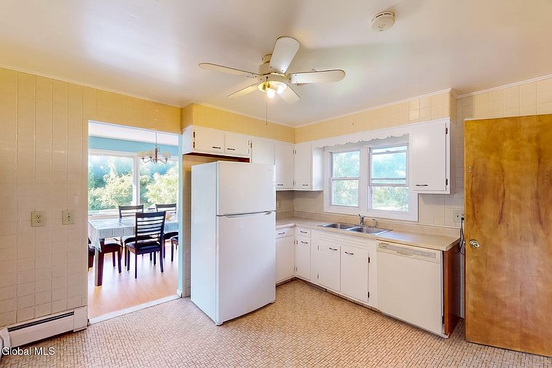 5th image of 1 Crown Terrace