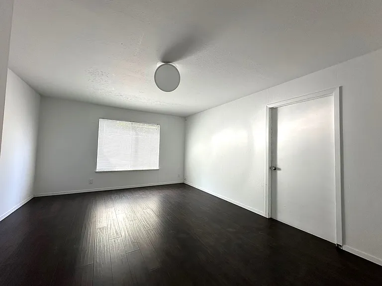 528 Fuchsia Dr — Photo 21