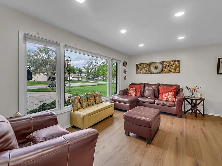 401 Greentree Pkwy — Photo 5