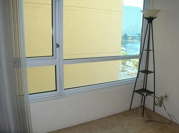 1 Lakeside Dr Floor 6, Oakland, CA 94612