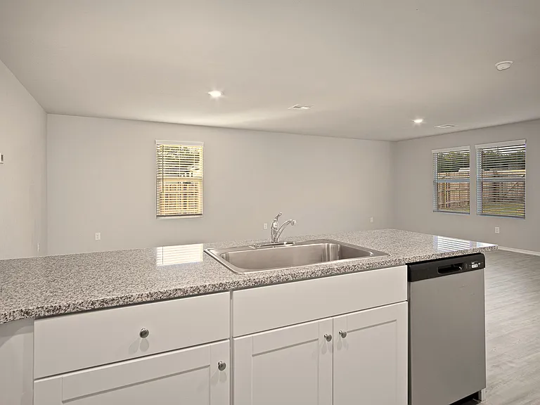 5305 Trellised Ln — Photo 4