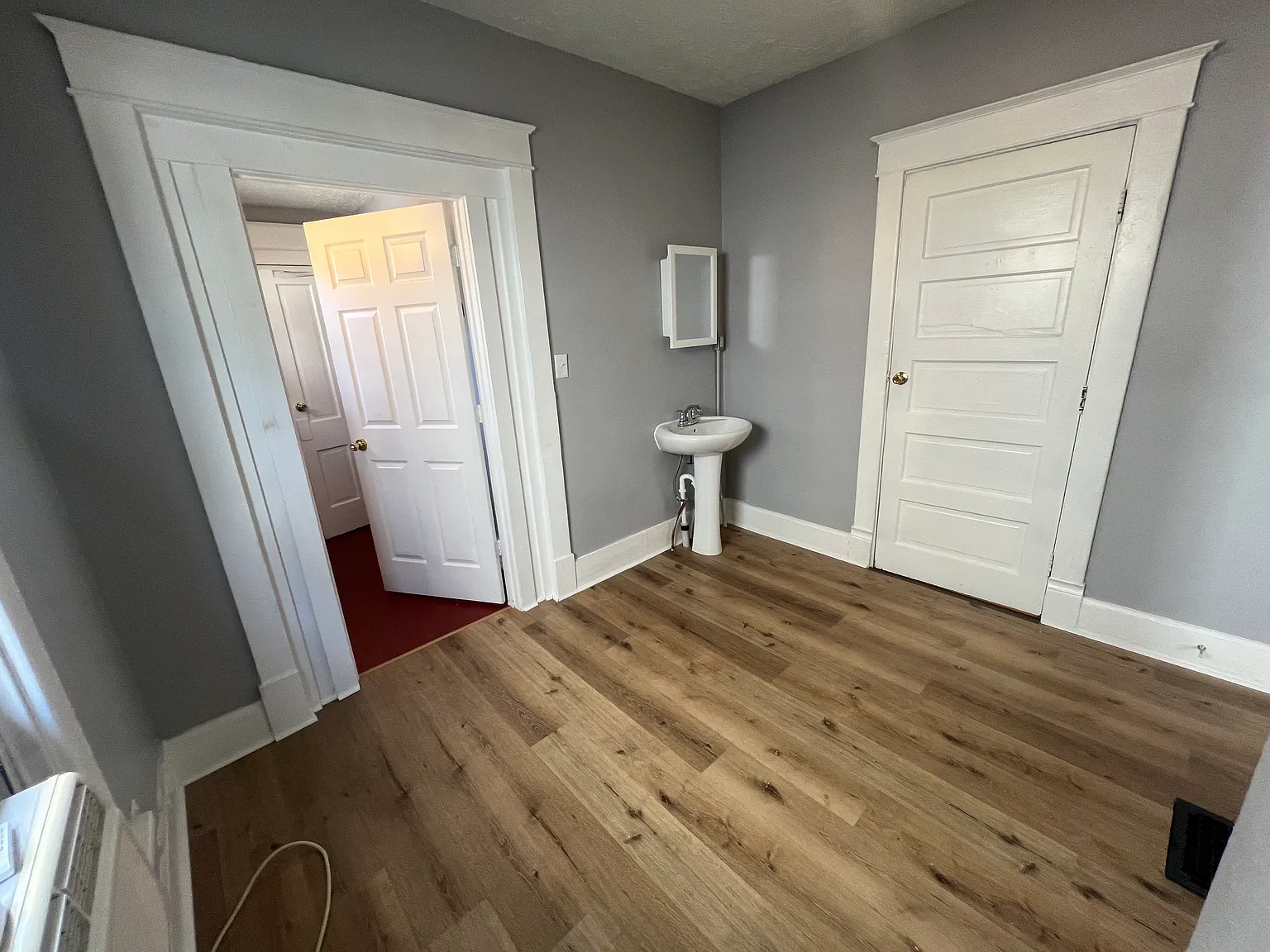 4 bed, 2100 sqft, $1,550 — Photo 4