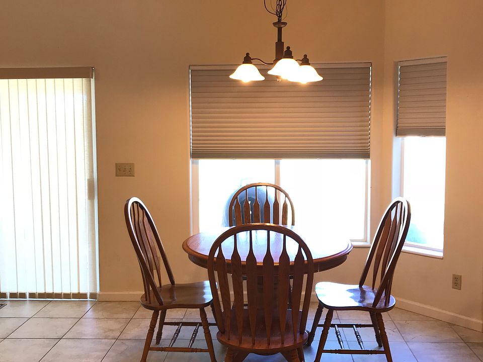 1st image of 215 Mary Lou Ln