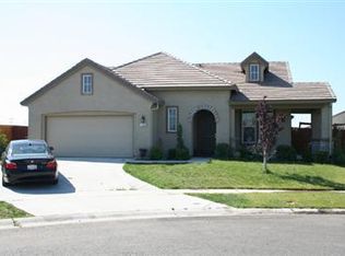1398 Honey Run Ct, Plumas Lake, CA