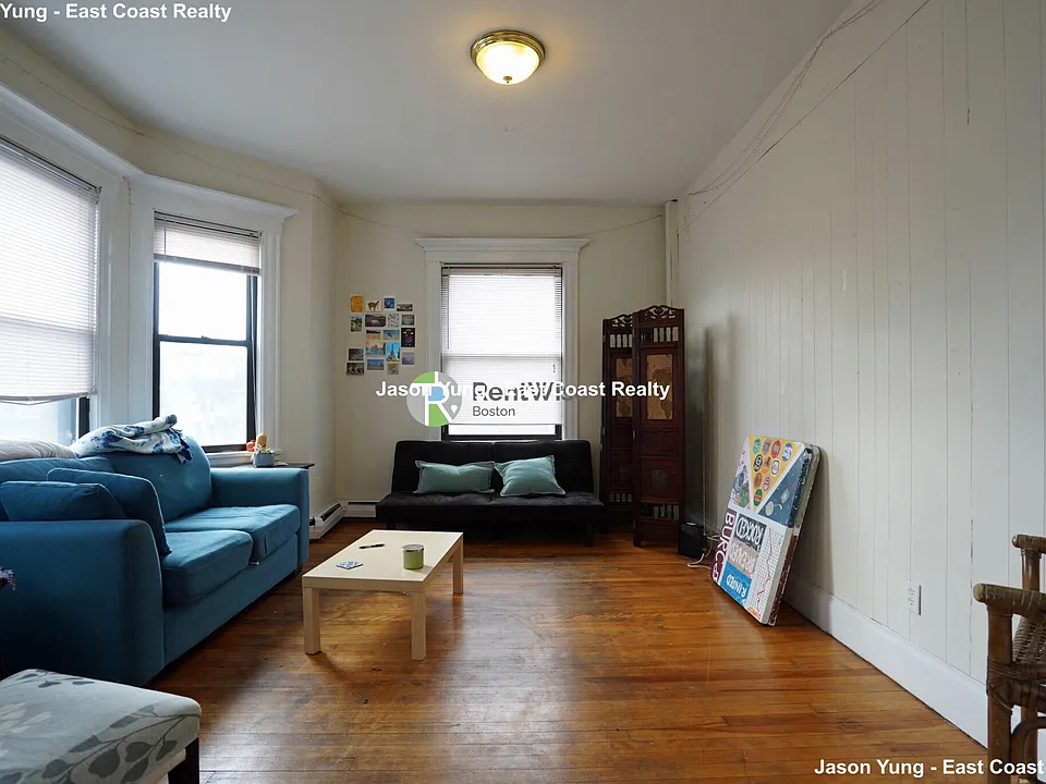 72 Gardner St #F2