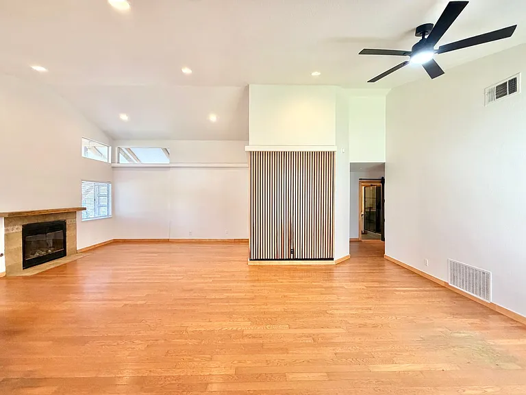 22988 Joaquin Ridge Dr — Photo 6