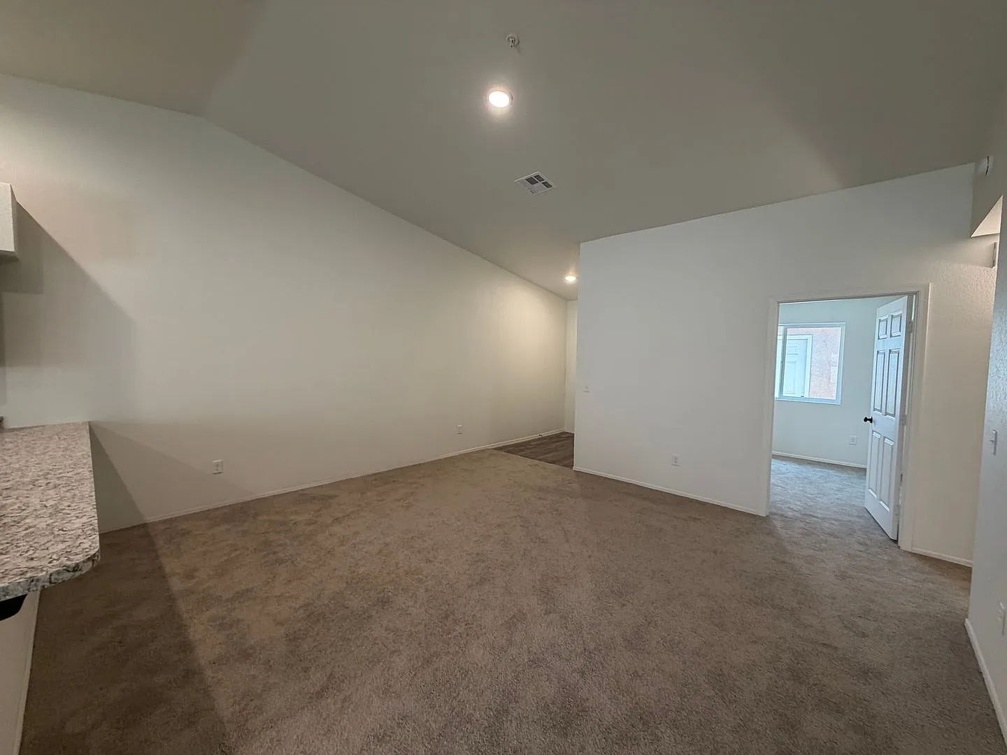 Brand New 3 Bedroom Home! — Photo 4