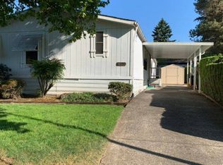16538 SE Hearthwood Dr #73, Clackamas, OR 97015