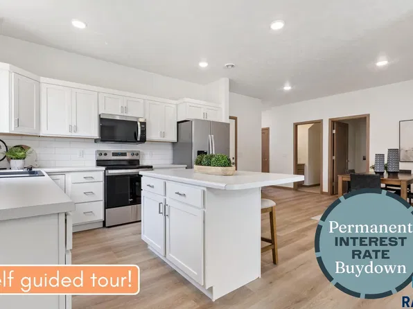 2706 S Broek Dr, Sioux Falls, SD 57106