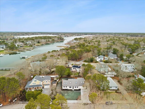 67 Whippoorwill Circle, Mashpee, MA 02649
