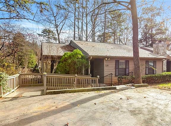 2nd image of 106 Cedar Holw #29-A