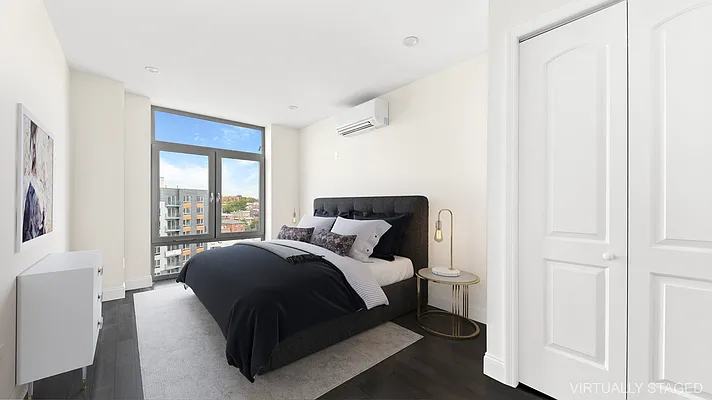 Rented by Compass | media 40