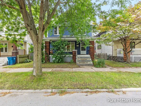 1543 Turner Ave NW, Grand Rapids, MI 49504
