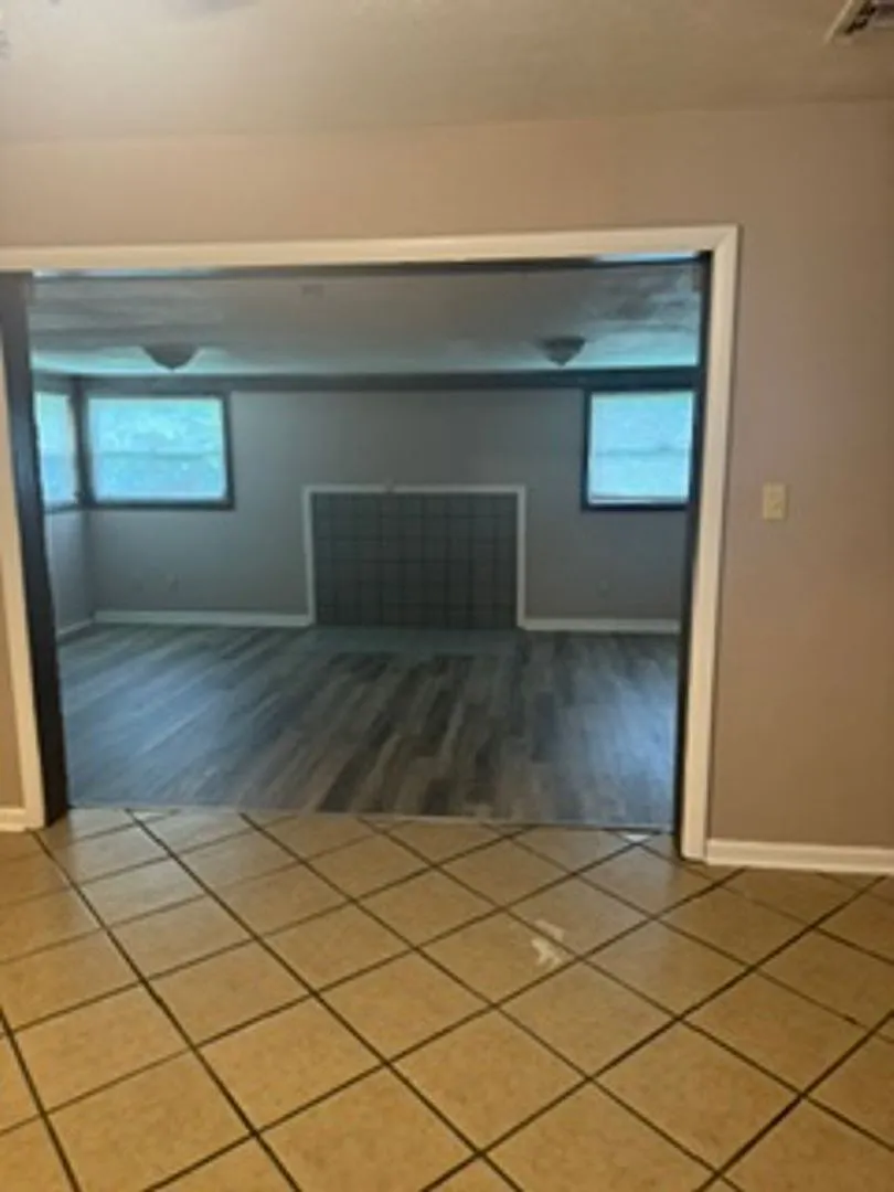 5 Baker Court — Photo 2