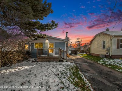 908 Banghart St, Lansing, MI, 48906