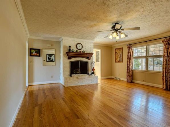 1 Shadowood Dr SE, Rome, GA 30161