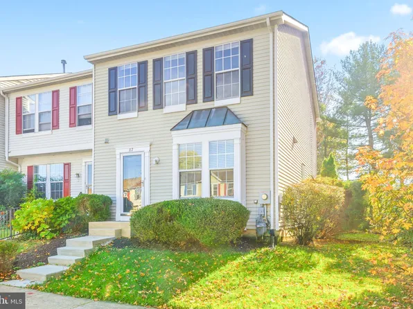 117 W Shetland Ct, Newark, DE 19711