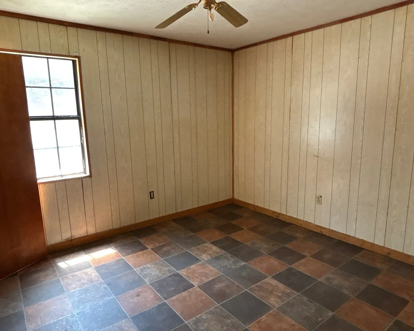 9 North Main Street — Photo 3