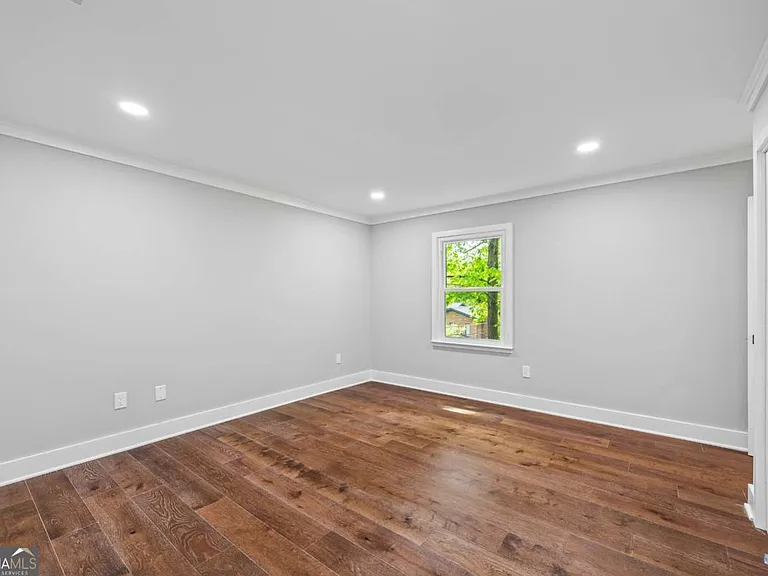 125 Terrell Dr — Photo 38