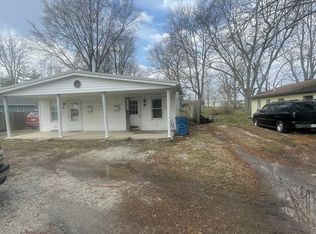 810 S Barclay St #1, Fairmount, IN 46928