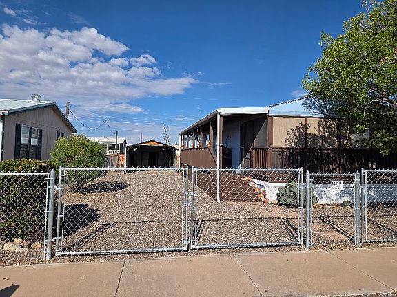 3rd image of 3000 S Belen St