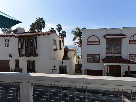 4th image of 119 Coronado Ln #1