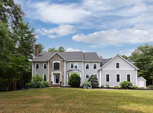 239 Country Club Way, Kingston, MA 02364