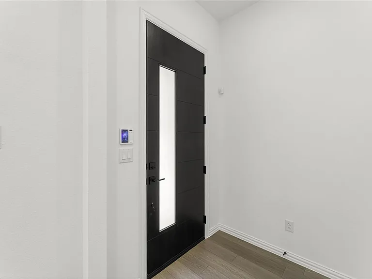 1279 Doris May Dr — Photo 2