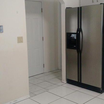 5th image of 1053 Heath Ave NW