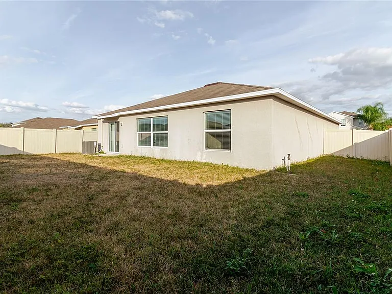 304 Cascade Bend Dr — Photo 27