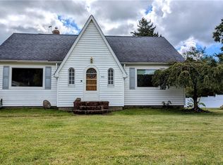 343 Fenton Ave, Conneaut, OH 44030