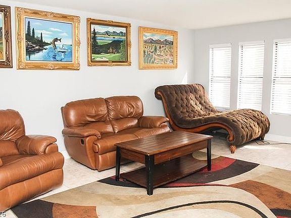 5th image of 2080 Karen Ave #21