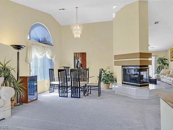 4th image of 805 Stillwater Ln