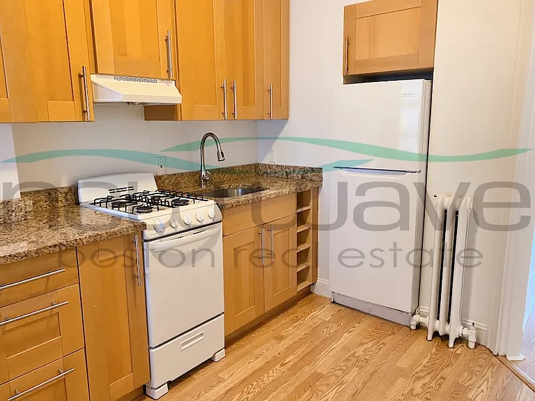 51 Joy St #4 — Photo 12