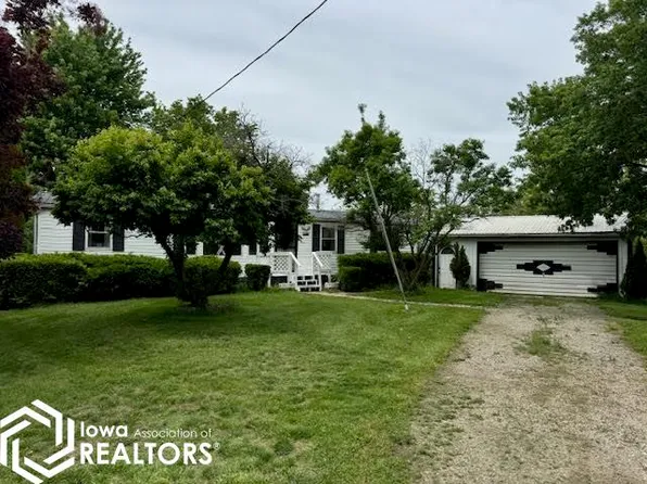 708 Main St, Gravity, IA 50848