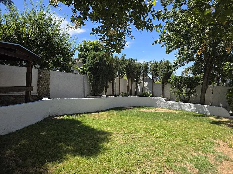 249 Oxburough Dr — Photo 8