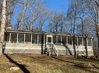 3144 Doe Valley Pkwy E, Brandenburg, KY 40108