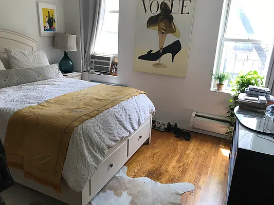 Rented by Vanderborgh Realty  | media 9