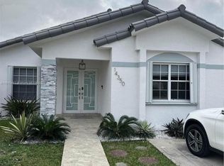 Islas Canarias Homes, Miami, FL 33186