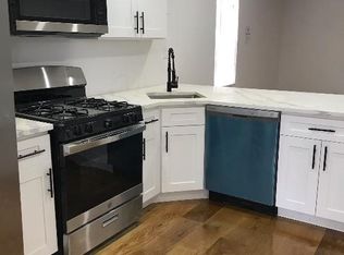 216-16 104th Ave, Queens Village, NY 11429