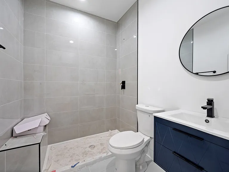 3116 W Montrose Ave #2 — Photo 14