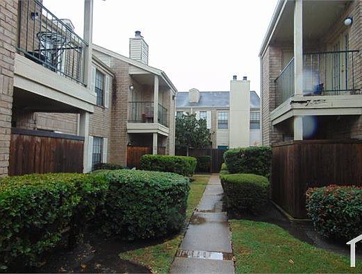 1st image of 14600 Fonmeadow Dr APT 901