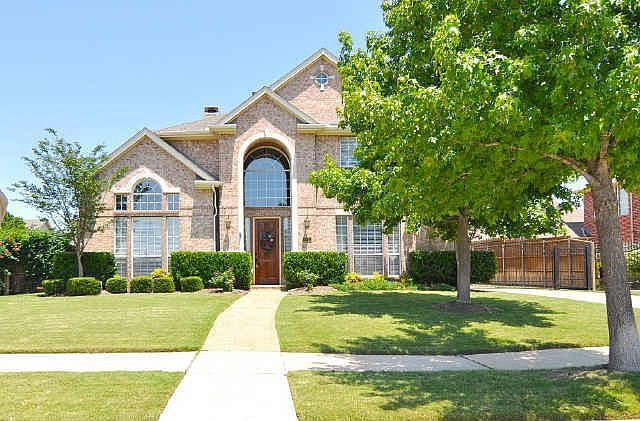 1st image of 2717 Queen Elaine Dr