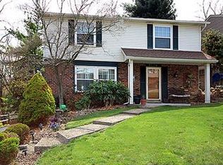 1518 Amelia Ave, South Park, PA