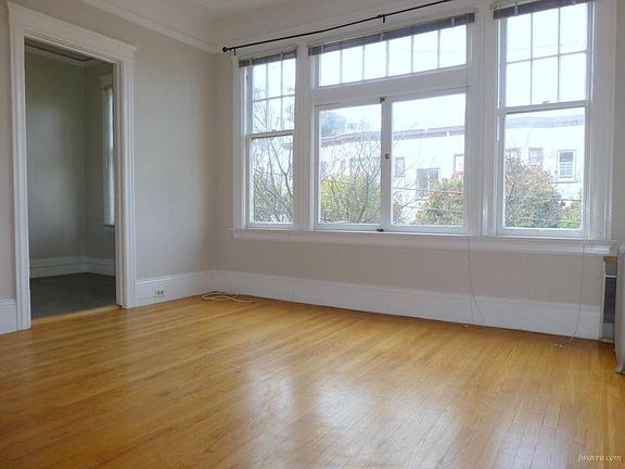 3rd image of 1212 Willard St APT 3