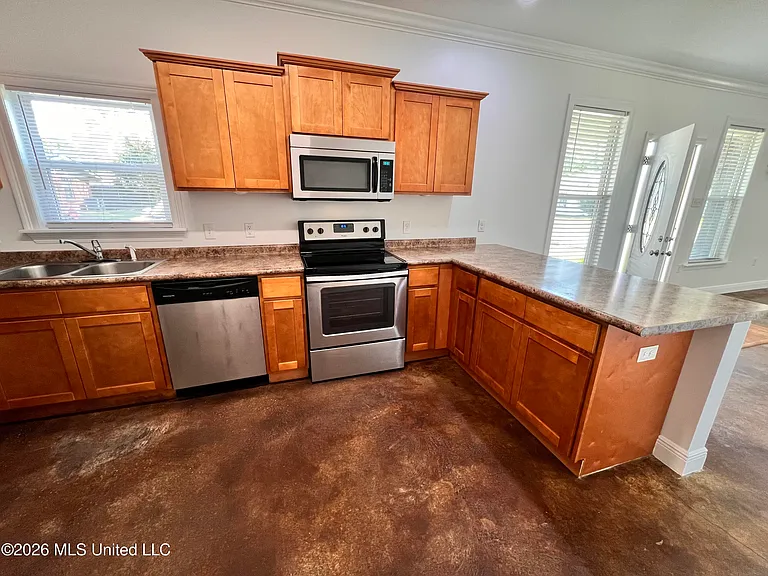 416 State St — Photo 3