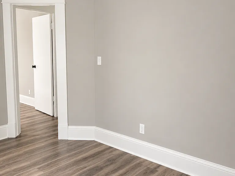 1566 Worthington St #1566 — Photo 10