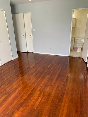 Rented by Gutman Management Co Inc | media 7